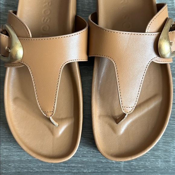 AEROSOLES Tan Sandals with Gold Accent - Picture 8 of 9